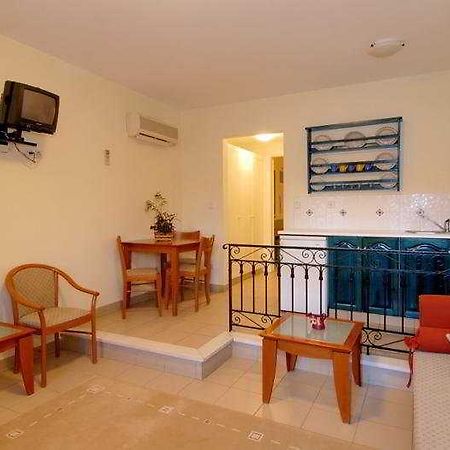 Omirikon Hotel วาธี ภายนอก รูปภาพ